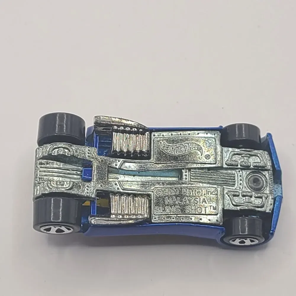 Hot Wheels - 2005 Track Aces - Blue Sling Shot (loose)